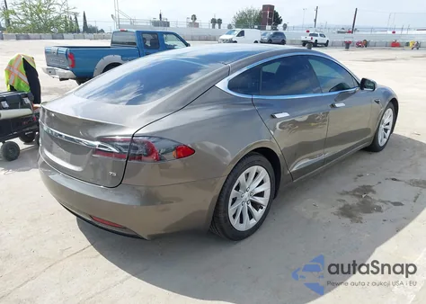 2016 Tesla Model S 60/70/75/85 из США, поврежденный, VIN 5YJSA1E18GF161012